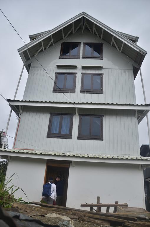 Agape Log Cabin Hotel Sagada Exterior photo